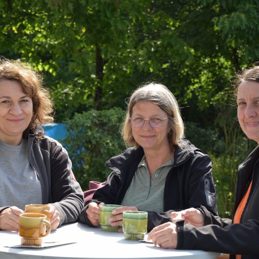 Gemütliches Beisammensein an der Hütte!