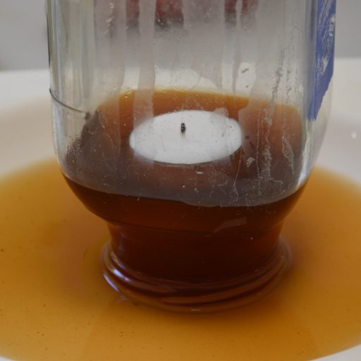 Experimentetisch: Teelicht-Aufzug